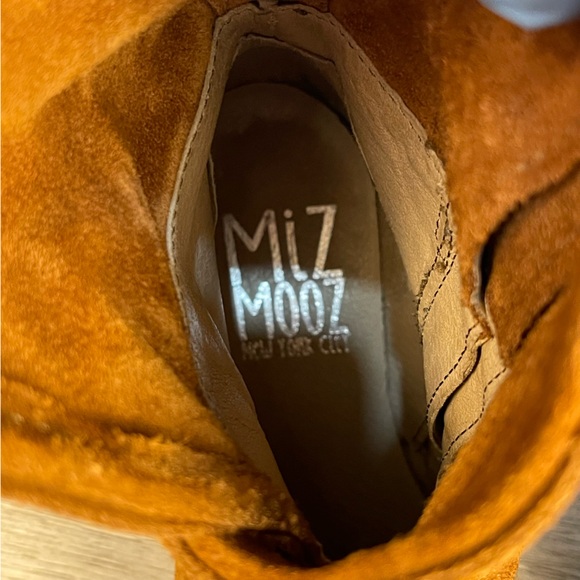 Miz Mooz Sidney Suede Boots Brown Size 6.5 GUC - Picture 5 of 8